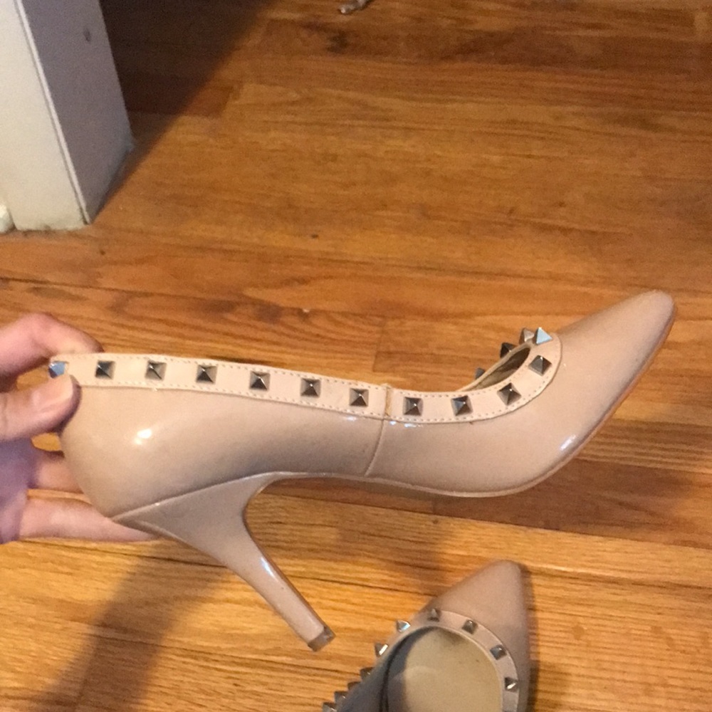Steve Madden nude rockstud pumps - Picture 4 of 6